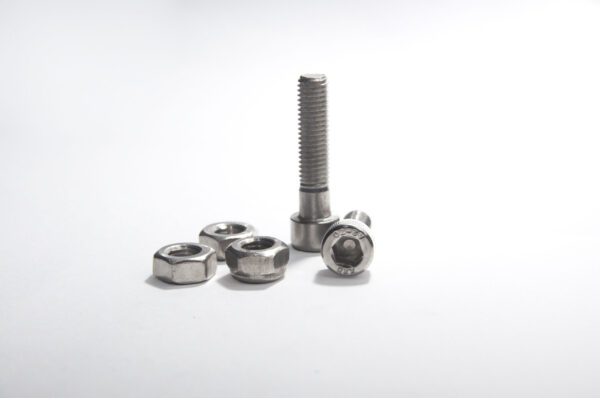 Parafusos e Porcas Inox